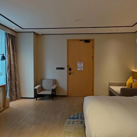 Hilton Garden Inn Hefei Binhu New District Экстерьер фото