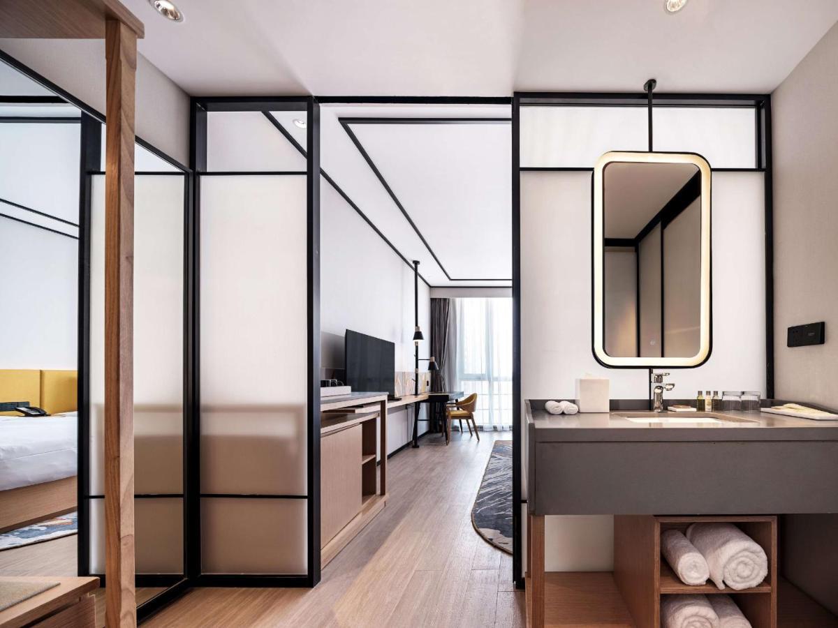 Hilton Garden Inn Hefei Binhu New District Экстерьер фото