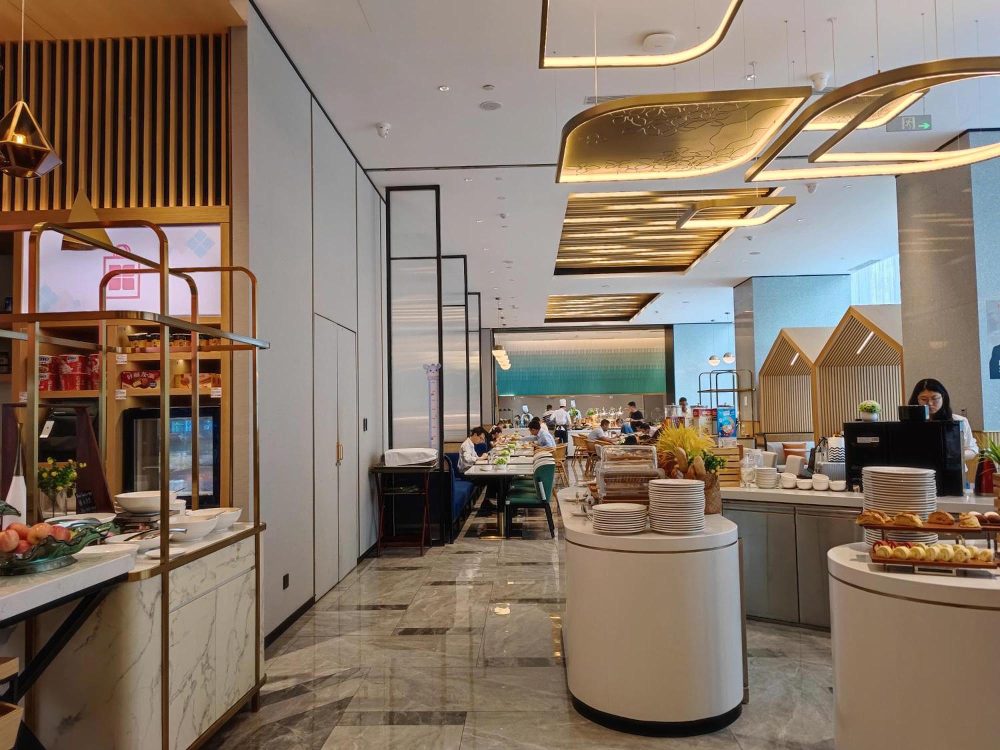 Hilton Garden Inn Hefei Binhu New District Экстерьер фото